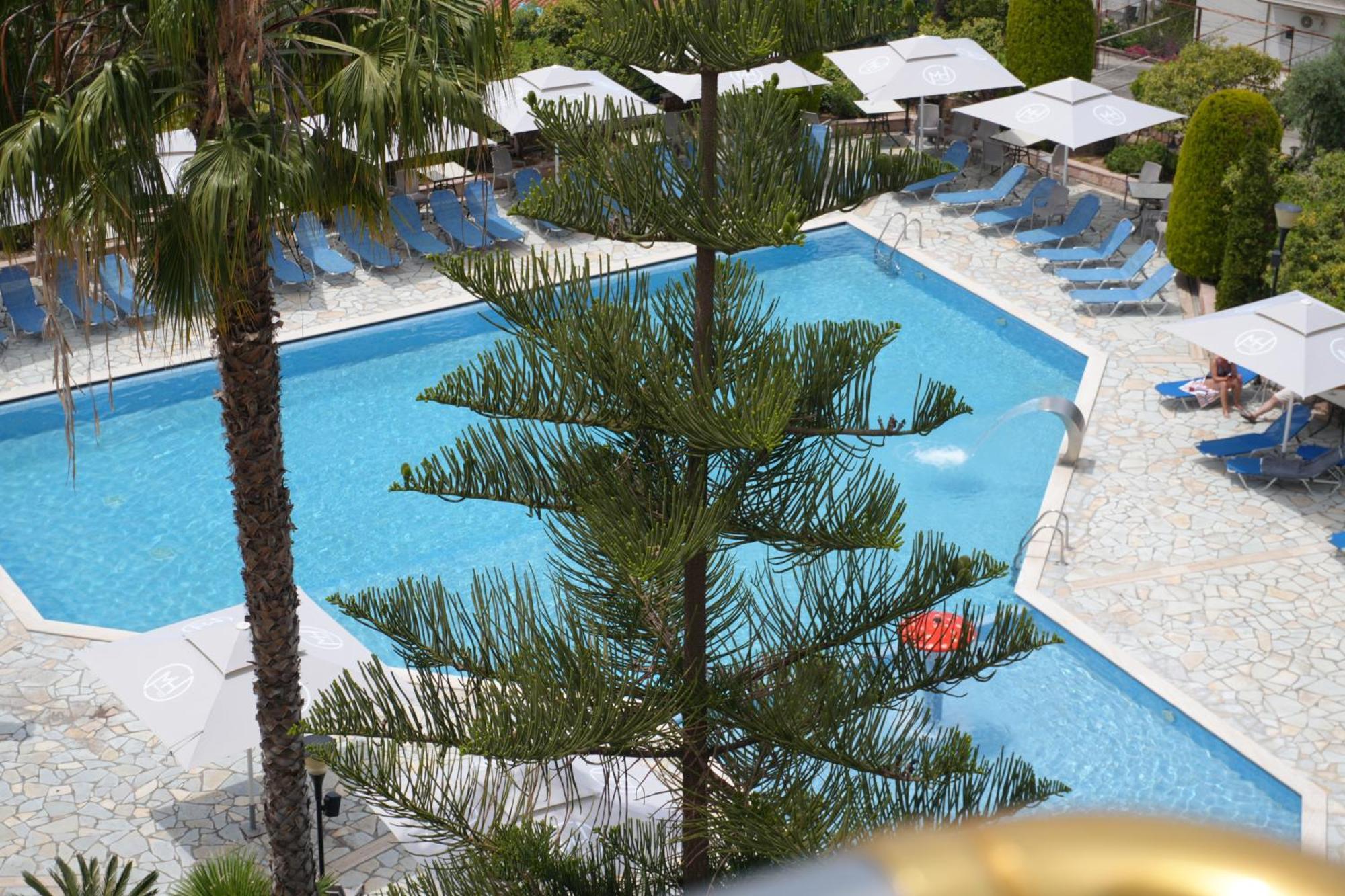 Hotel Mediterrane Саранда Екстер'єр фото